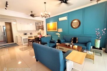 Lake Point Residence