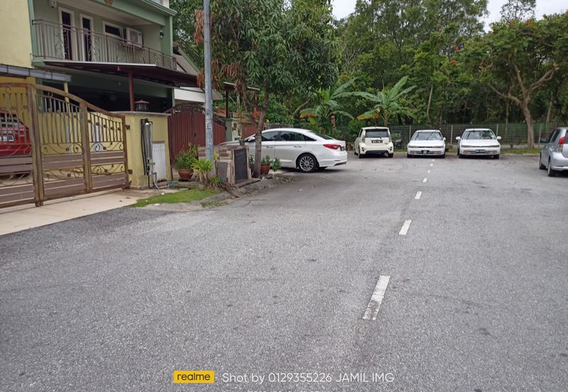 Taman Amanputra, Puchong South