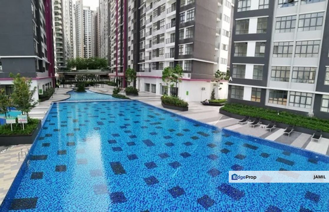 CASA GREEN BUKIT JALIL FULLY FURNISHED 7 MIN WALKING DISTANCE TO LRT STATIION SELLING BELOW MV, Kuala Lumpur, Bukit Jalil