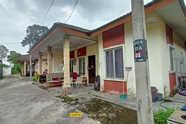 Kampung Tengah