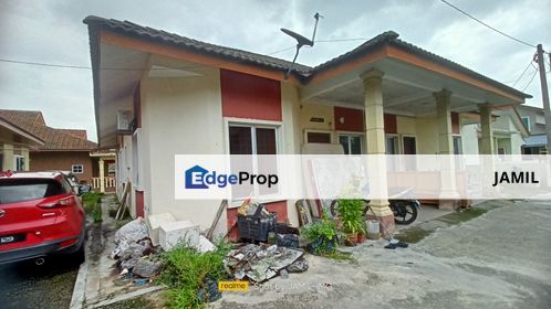 LOT BANGLO KAMPUNG TENGAH USJ DAN 4 UNIT TERES SETINGKAT UNTUK DIJUAL, Selangor, Puchong