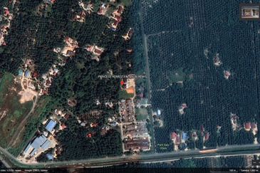 Pantai Remis @ Pengkalan Bharu