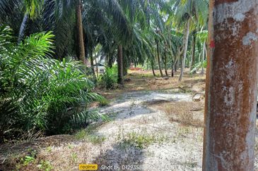 Pantai Remis @ Pengkalan Bharu
