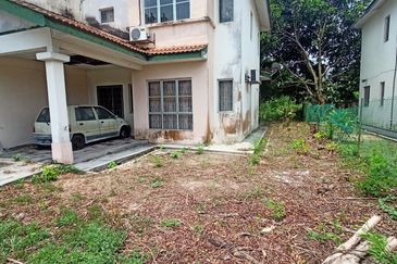 Taman Amanputra, Puchong South