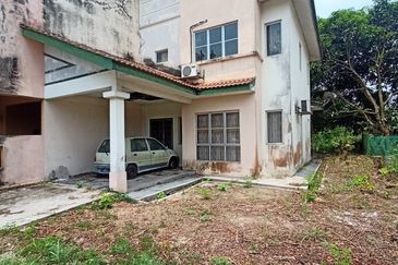 Taman Amanputra, Puchong South