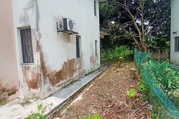 Taman Amanputra, Puchong South