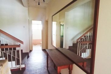 Taman Amanputra, Puchong South