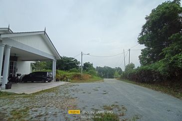 Kampung Sungai Merab