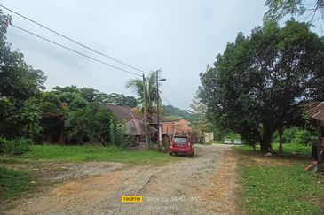 Kampung Sungai Merab
