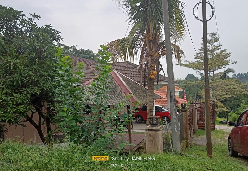 Kampung Sungai Merab