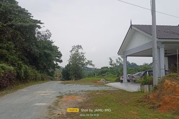 Kampung Sungai Merab