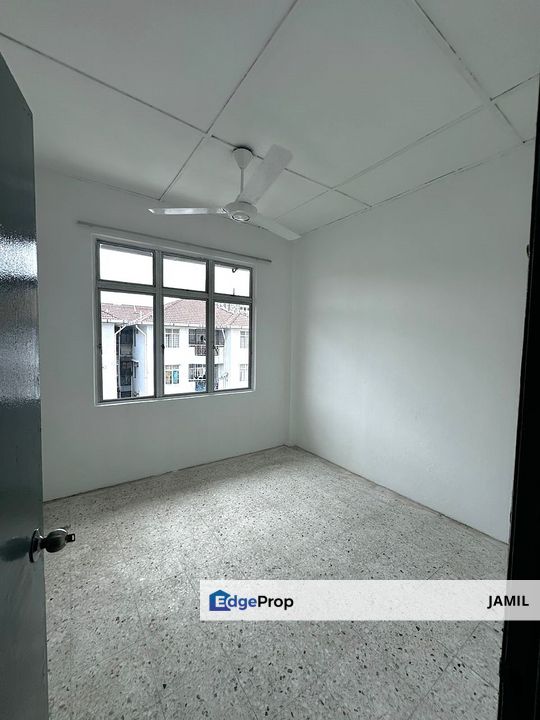LEVEL 4 APARTMENT KIAMBANG TAMAN PUTRA PERDANA NEAR TO AMENITIES, Selangor, Puchong