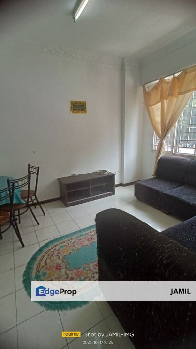 Low unit apartment jemerlang selling full furnished selayang heights , Selangor, Batu Caves 