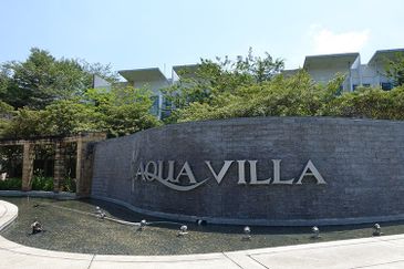 Aqua Villa