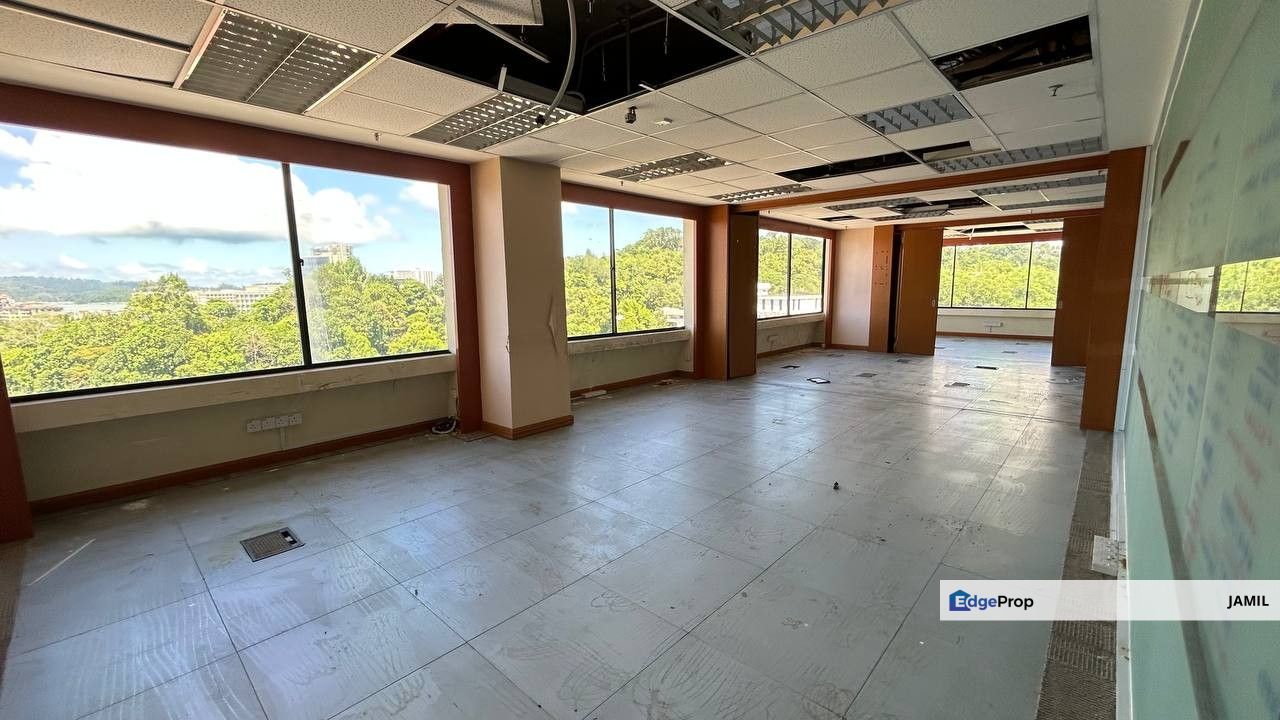 TOP LEVEL OFFICE  LOT @ KARAMUNSING COMPLEX KOTA KINABALU, Sabah, Kota Kinabalu