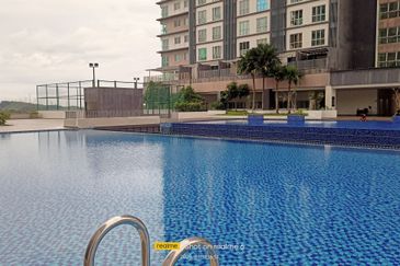 Galleria 2 @ Equine Park