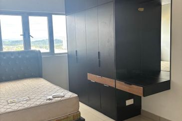 Galleria 2 @ Equine Park