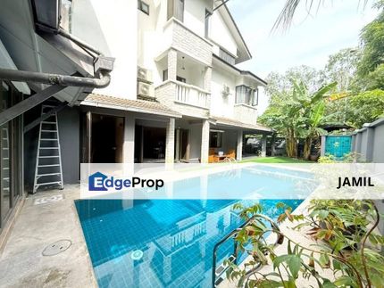 2.5 STOREY FULL RENOVATED TERRACE CORNER @BANDAR NUSAPUTRA PUCHONG FACING OPEN FACING SOUTH WITH FAMILY POOLS, Selangor, Puchong South