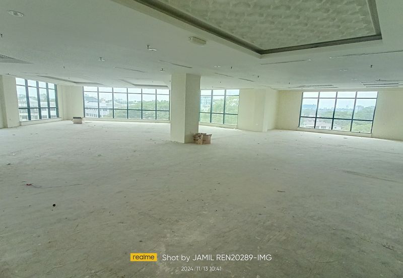 CORPORATE OFFICE @ WISMA NAIM KUCHING FOR SALE