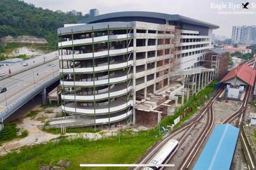 Platinum Hill Condo Pv8