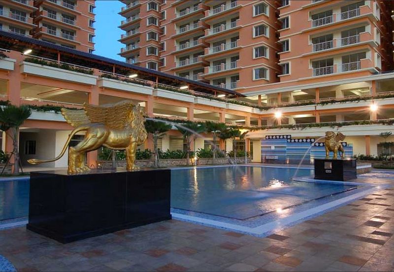 Platinum Hill Condo Pv8