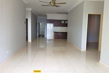 Platinum Hill Condo Pv8