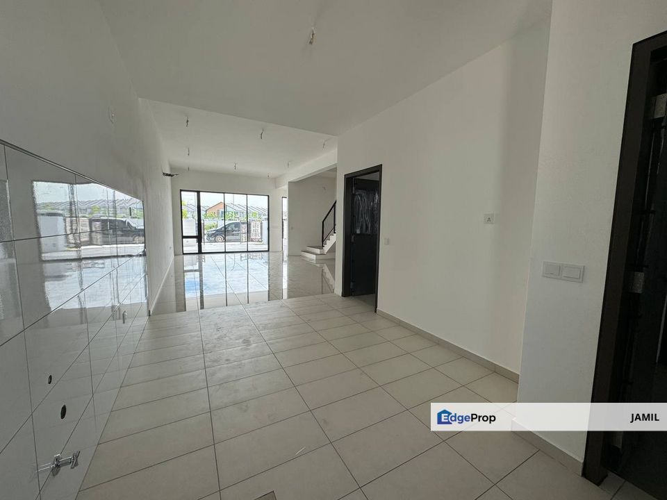Brand-new freehold multigenerational 2 stry link home bandar bukit raja klang, Selangor, Klang