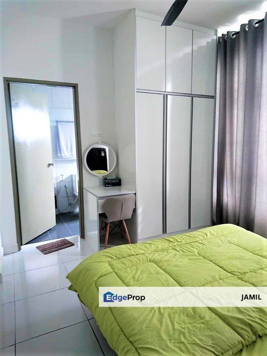 PUNCAK 7 RESIDENSI SHAH ALAM CORNER SELLING FULLY FURNISHED, Selangor, Shah Alam