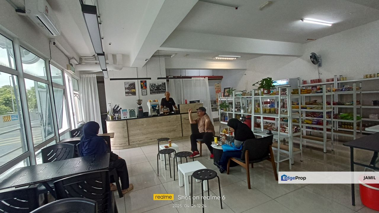 PUNCAK 7 RESIDENSI SHAH ALAM CORNER SELLING FULLY FURNISHED, Selangor, Shah Alam