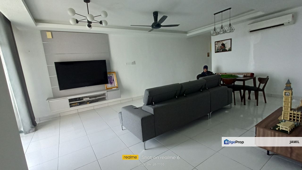 PUNCAK 7 RESIDENSI SHAH ALAM CORNER SELLING FULLY FURNISHED, Selangor, Shah Alam