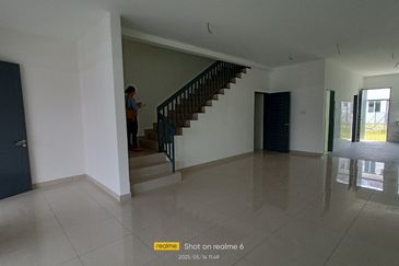 Taman Kota Warisan Permai