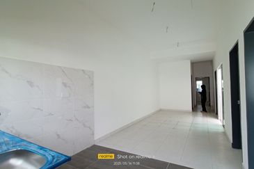 Taman Kota Warisan Permai