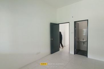 Taman Kota Warisan Permai