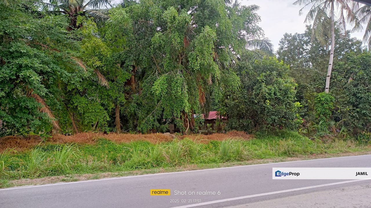 3.0 EKAR FREEHOLD REZAB MELAYU KG PARIT RAJA DARAT UNTUK DIJUAL, Johor, Muar