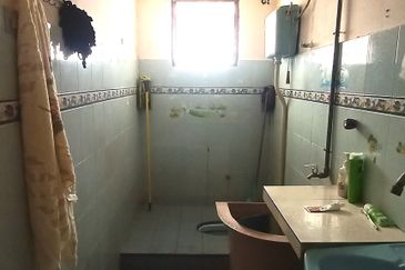 Jalan Pandamaran Jaya 10