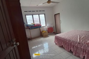 Jalan Pandamaran Jaya 10