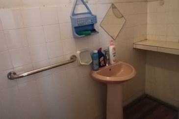 Jalan Pandamaran Jaya 10