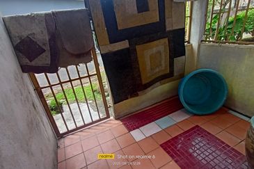 Jalan Pandamaran Jaya 10