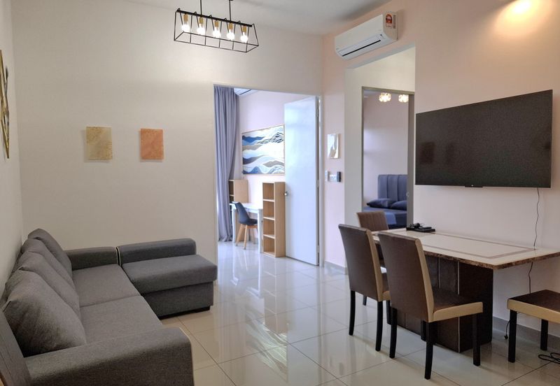 Zentro Residences @ 16 Sierra