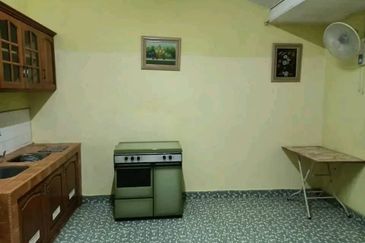 Jalan Pandamaran Jaya 3 