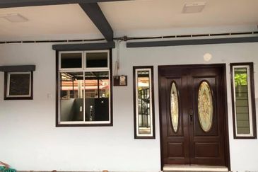 JALAN SP 7/4 BANDAR SAUJANA PUTRA