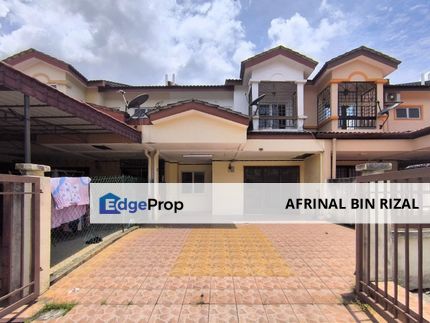 DOUBLE STOREY TAMAN UNIVERSITI JALAN CERDIK KAJANG, Selangor, Kajang