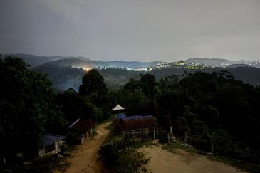 PREMIUM LAND NEAR KEMENSAH HEIGHTS FACING KLCC