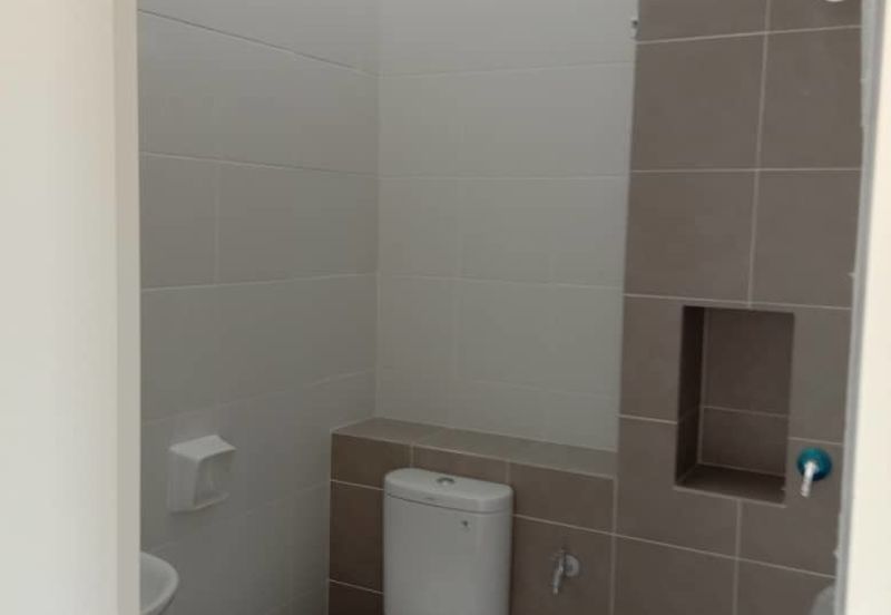 Banyas @ Setia EcoHill 2