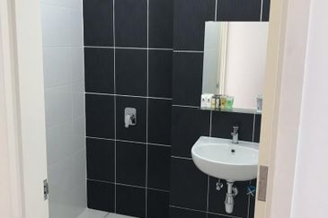 Cradleton @ Eco Majestic