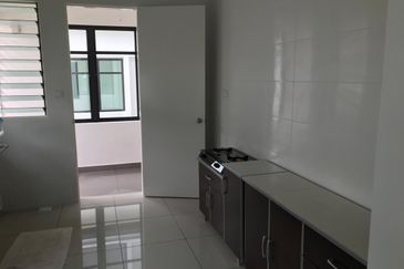 Cradleton @ Eco Majestic