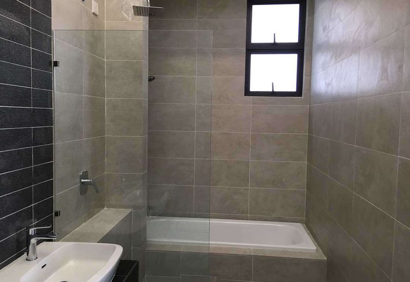 Tenderfields @ Eco Majestic