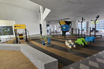 KL Gateway Premium Residence