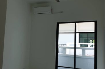 Cradleton @ Eco Majestic