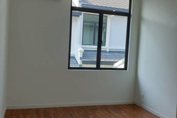 Cradleton @ Eco Majestic